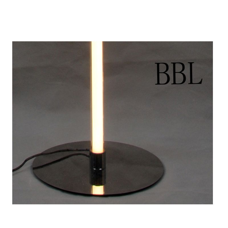 โคมไฟตั้งพื้น LED พร้อมหลอดอะครีลิคแบบตรง